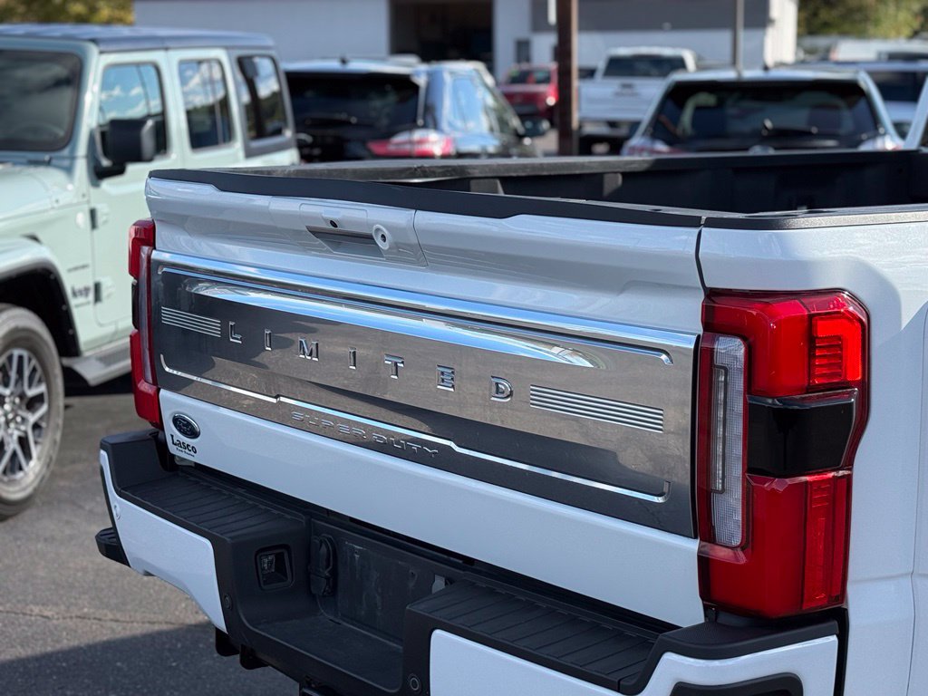 Used 2024 Ford F450 Limited w/ FX4 Off-Road Package AWD/4WD image 47