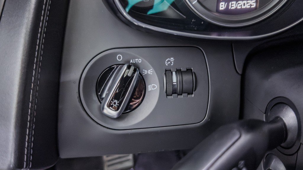 Used 2014 Audi R8 V8 AWD/4WD image 23