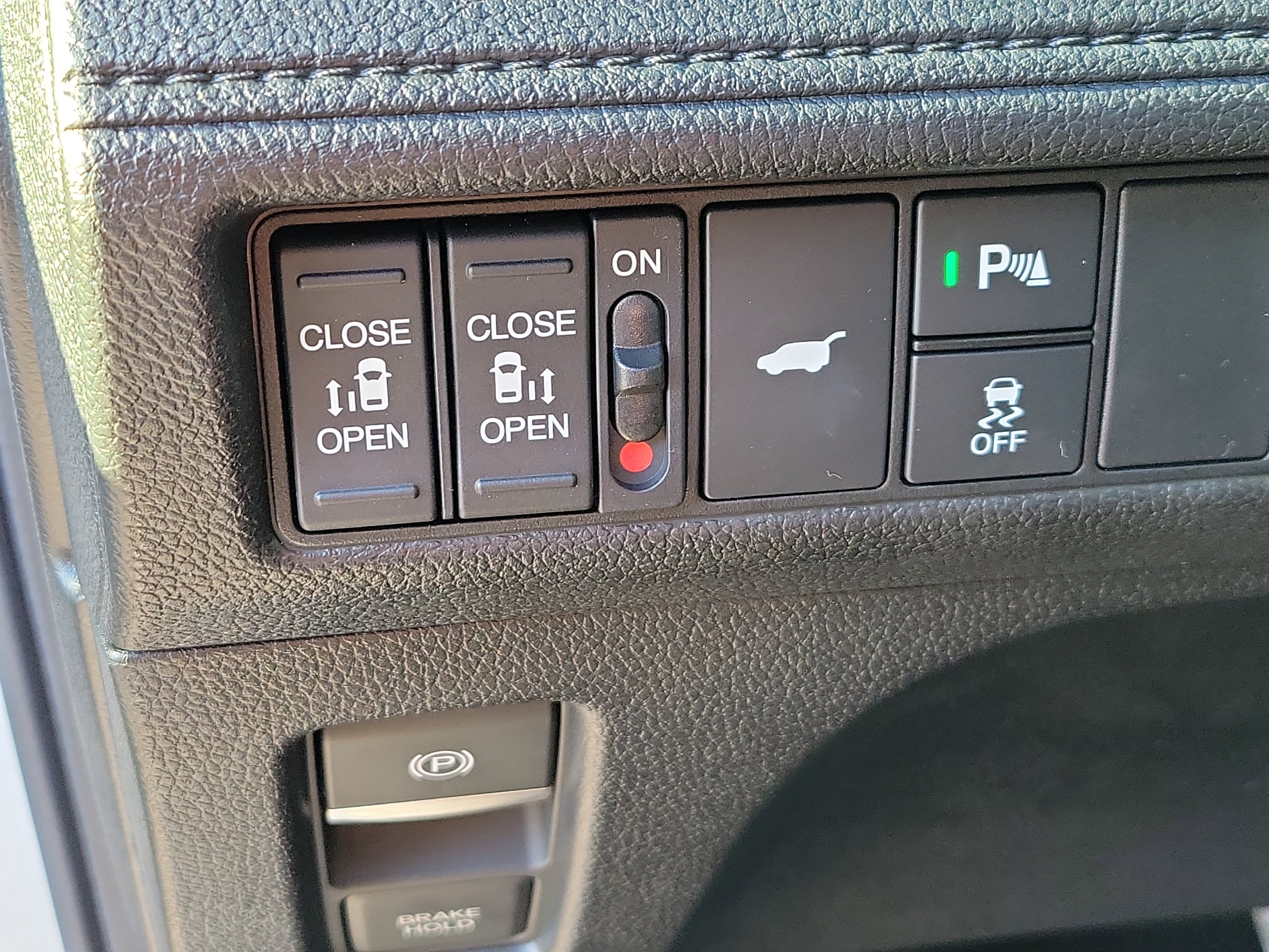 Used 2025 Honda Odyssey Elite image 33