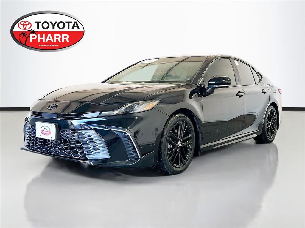 Used 2025 Toyota Camry SE FWD video 1