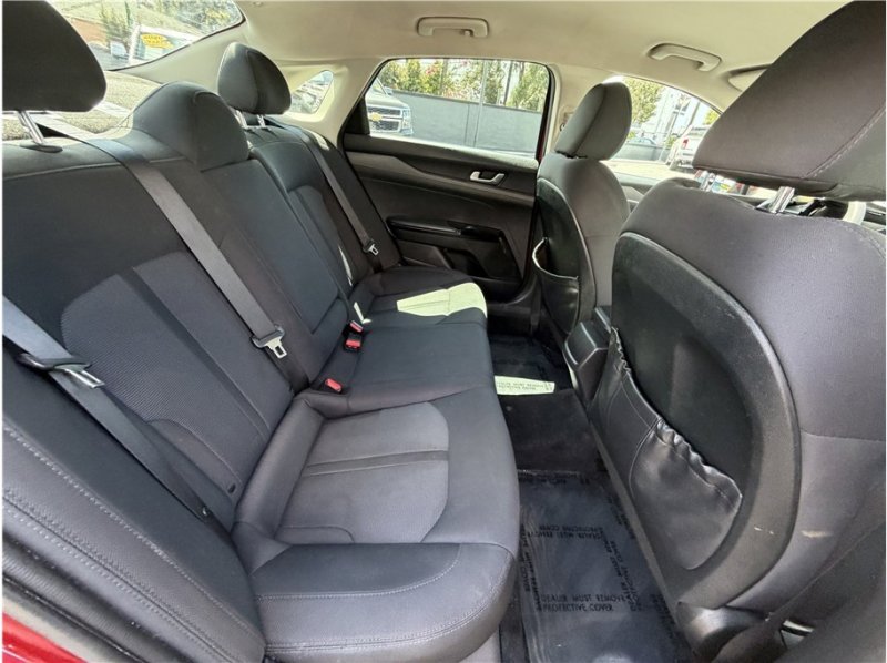 Used 2021 Kia K5 LXS FWD image 27