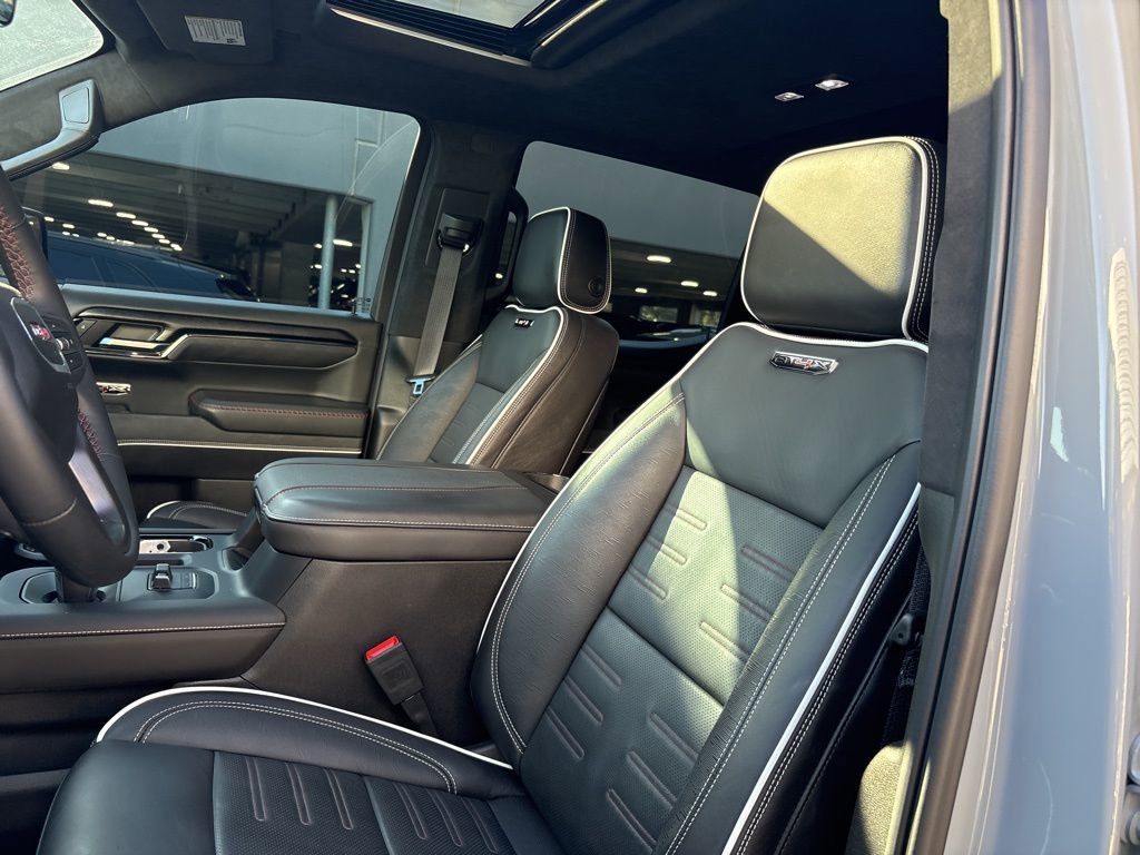 Used 2025 GMC Sierra 1500 AT4X image 13