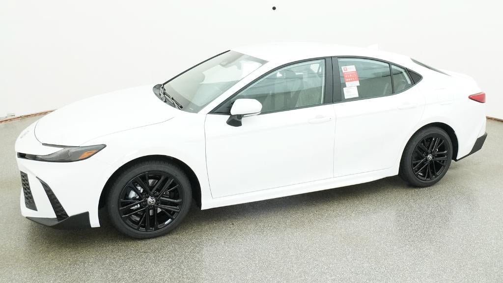 New 2026 Toyota Camry SE FWD image 2