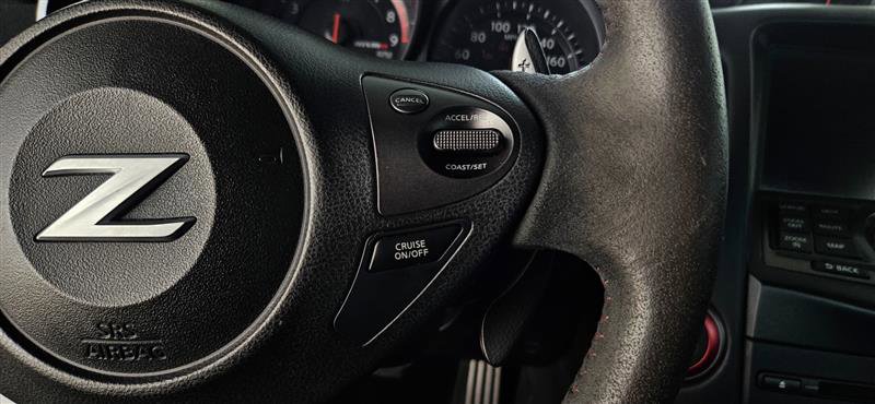 Used 2016 Nissan 370Z NISMO image 13