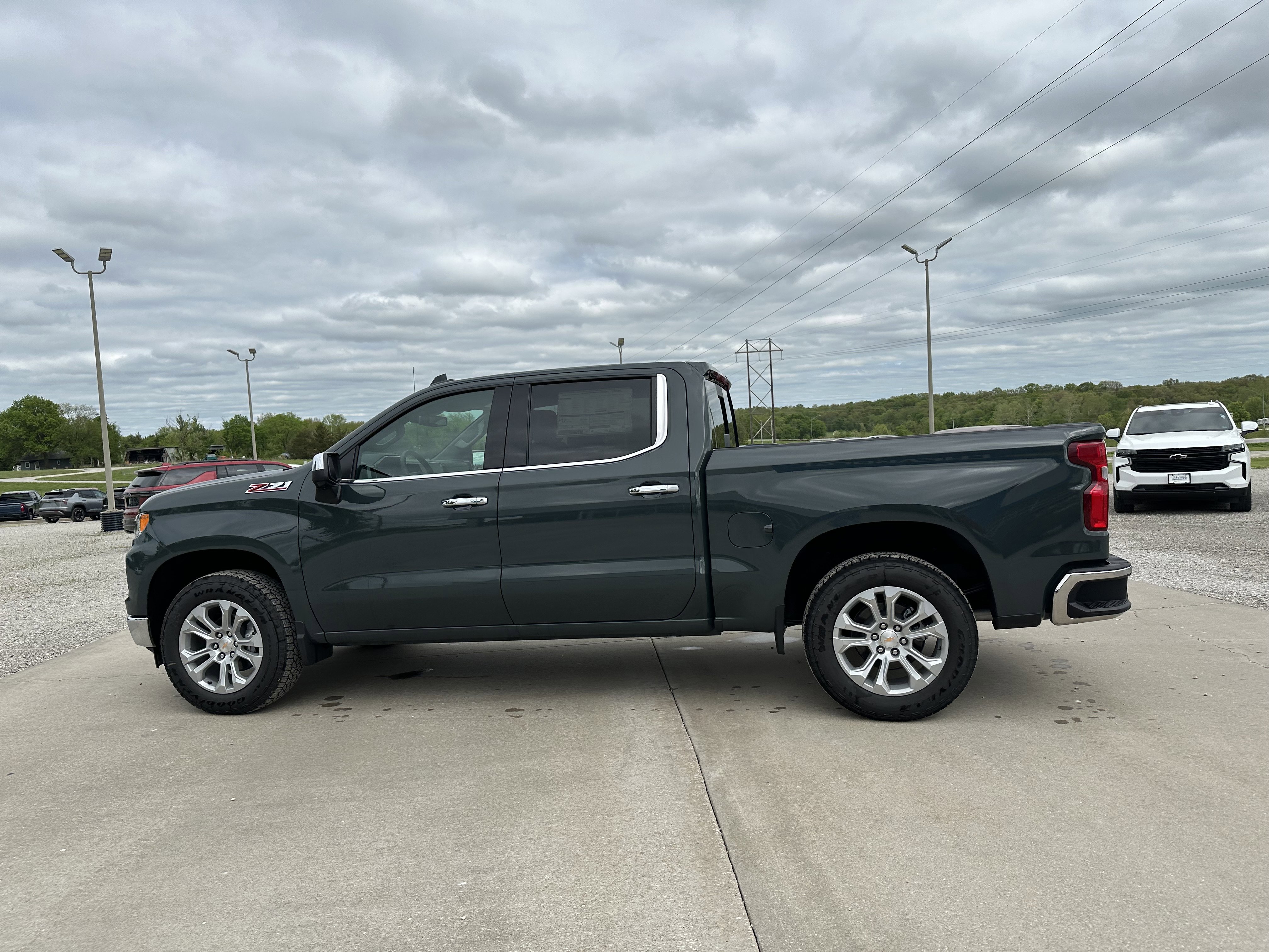 New 2026 Chevrolet Silverado 1500 LTZ AWD/4WD image 7