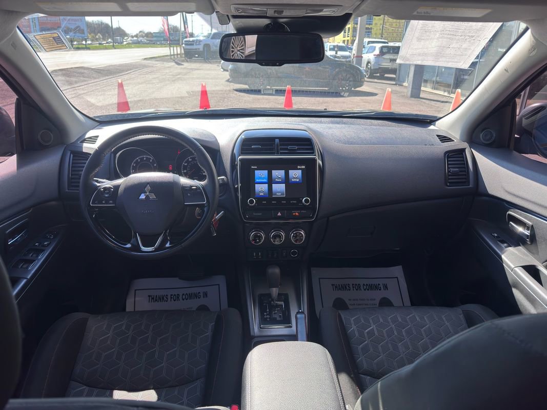 Used 2024 Mitsubishi Outlander Sport LE image 33