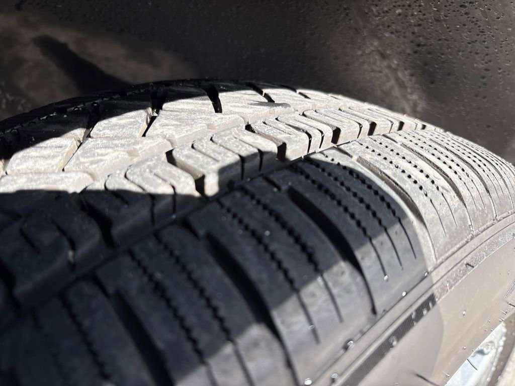 Used 2024 Audi Q4 e-tron Premium Plus image 27