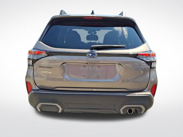 Used 2025 Subaru Forester Limited AWD/4WD image 5