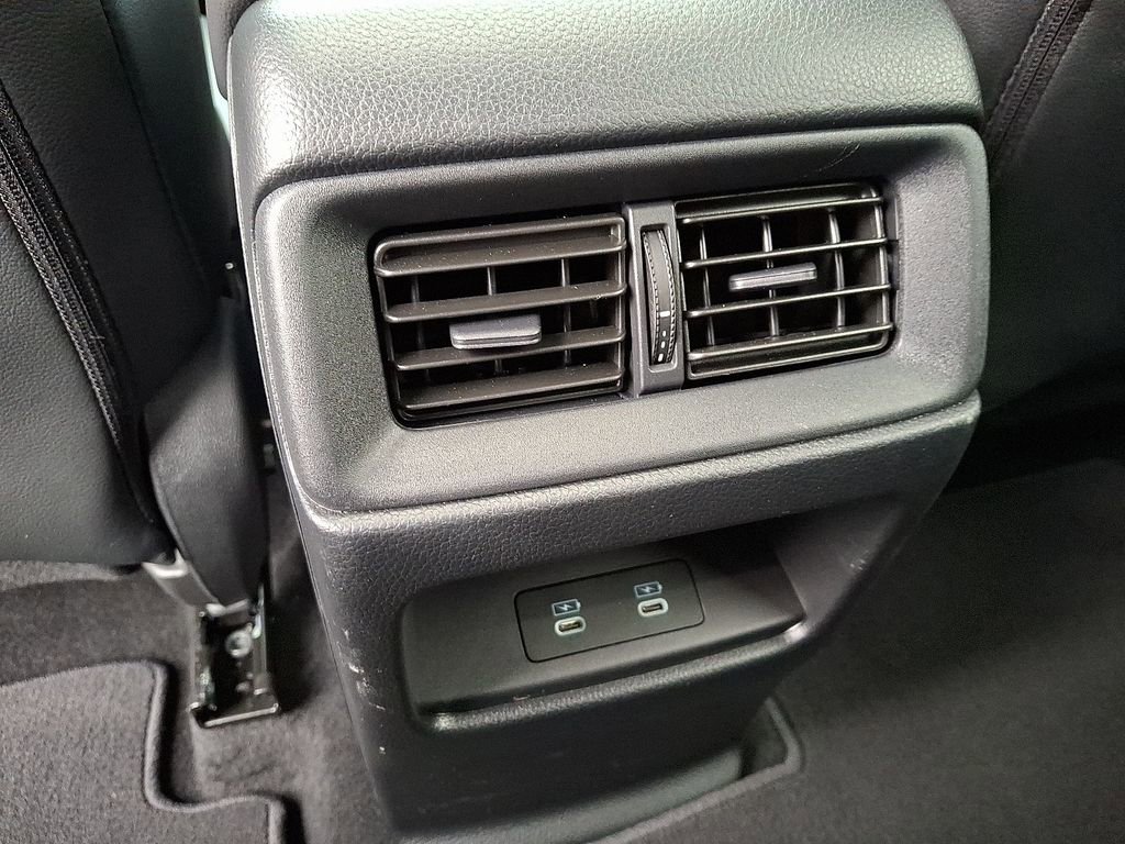 Used 2025 Honda CR-V Sport-L image 11