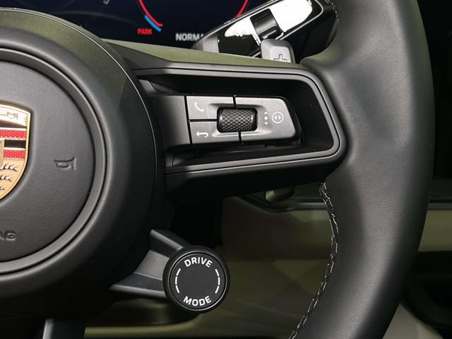 New 2026 Porsche Cayenne AWD/4WD image 41