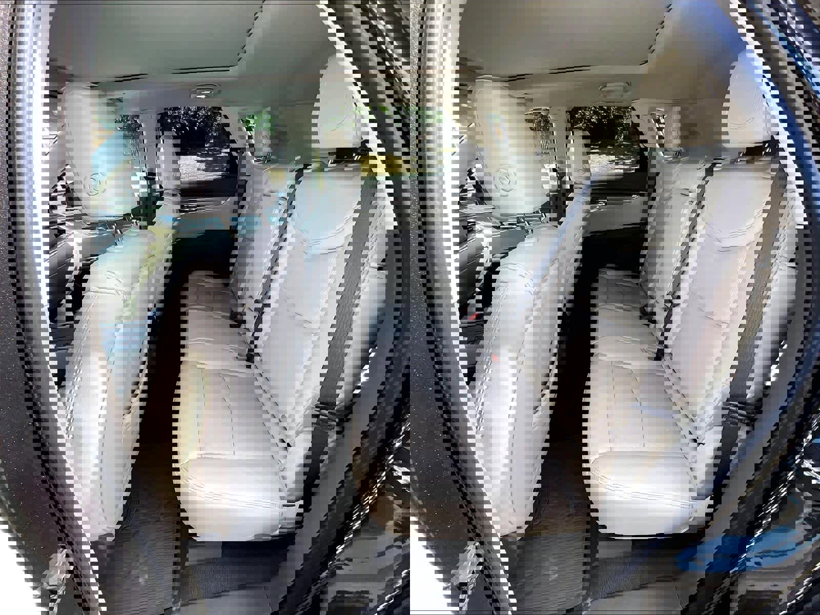 Used 2018 Cadillac XT5 Luxury w/ Driver Awareness Package AWD/4WD image 28