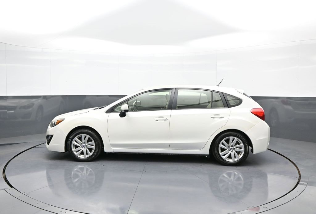 Used 2016 Subaru Impreza 2.0i Premium image 9