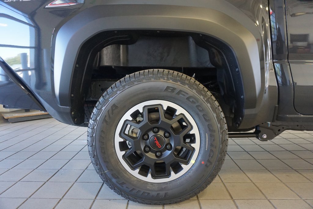 New 2025 Toyota Tacoma TRD Off-Road image 31