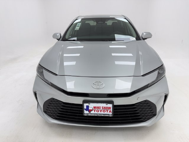 New 2026 Toyota Camry LE FWD image 3