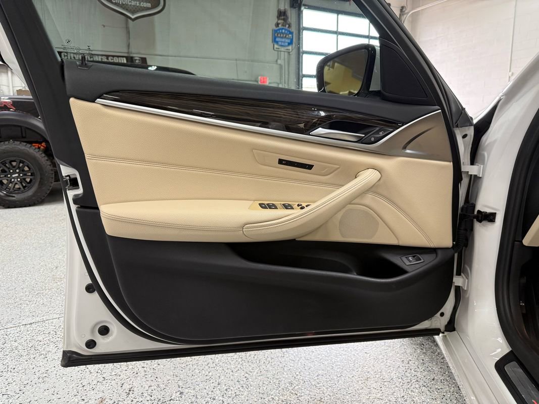 Used 2018 BMW 530i xDrive image 8