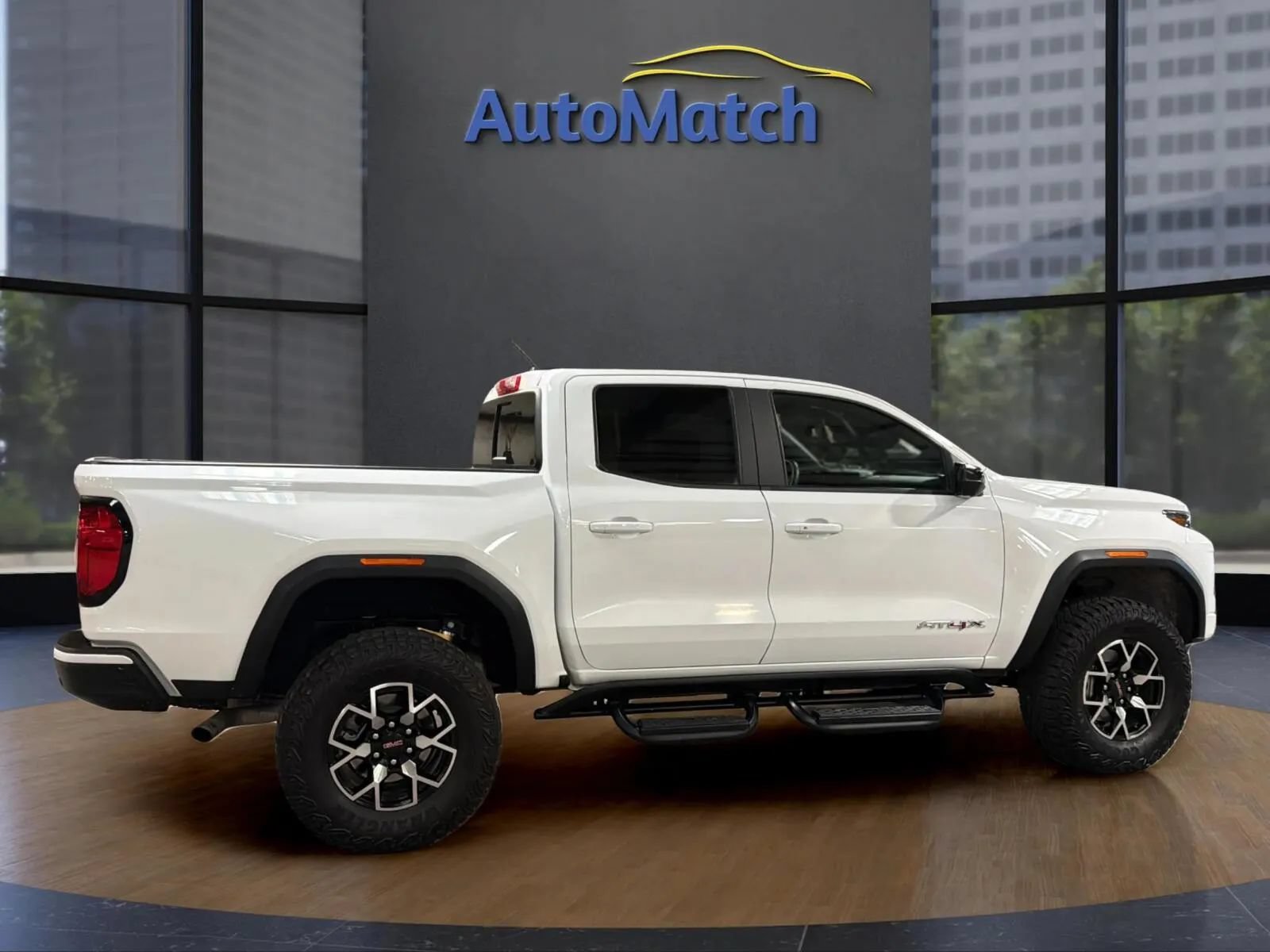 Used 2024 GMC Canyon AT4X AWD/4WD image 12