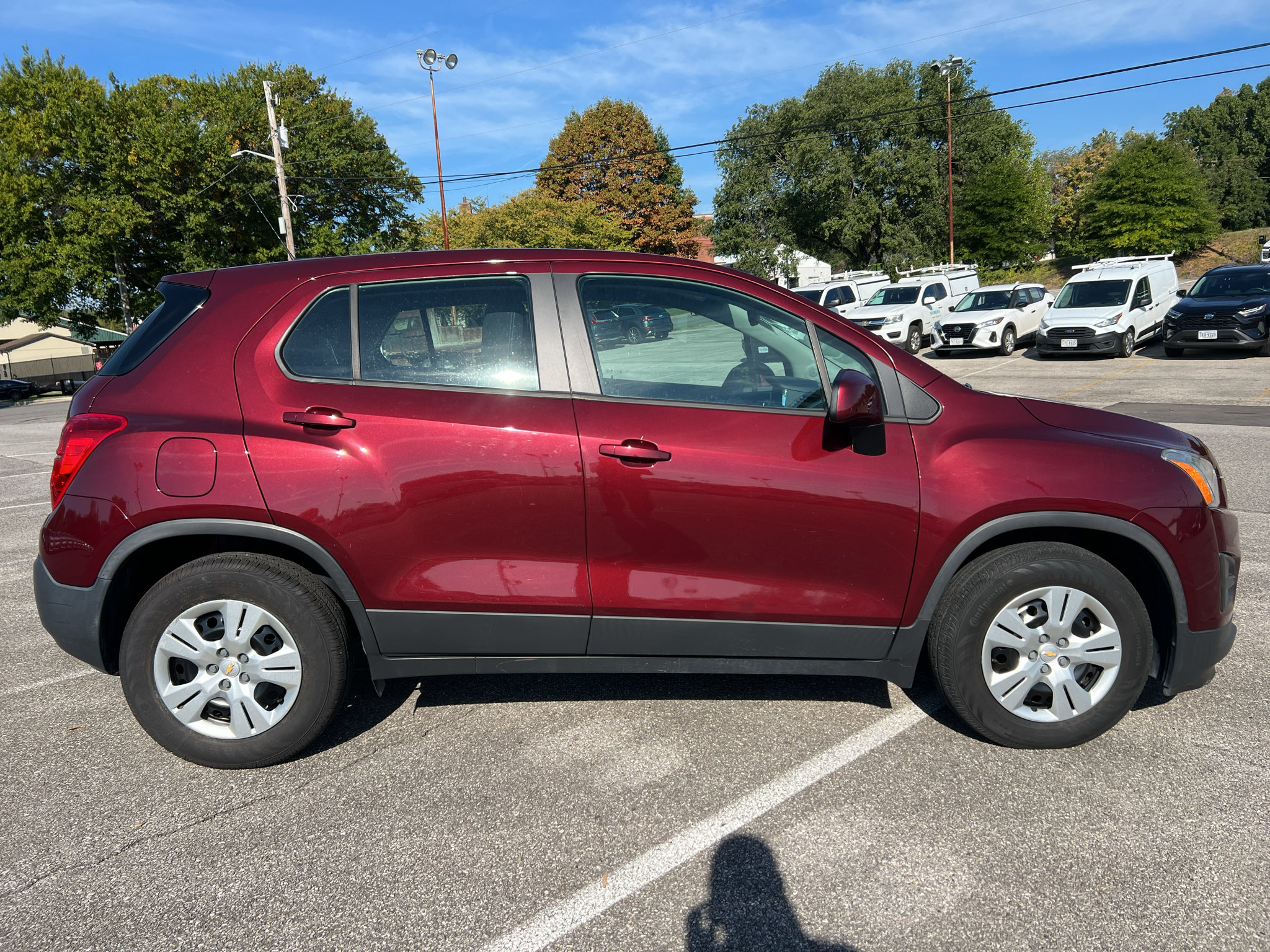 Used 2016 Chevrolet Trax LS FWD image 2