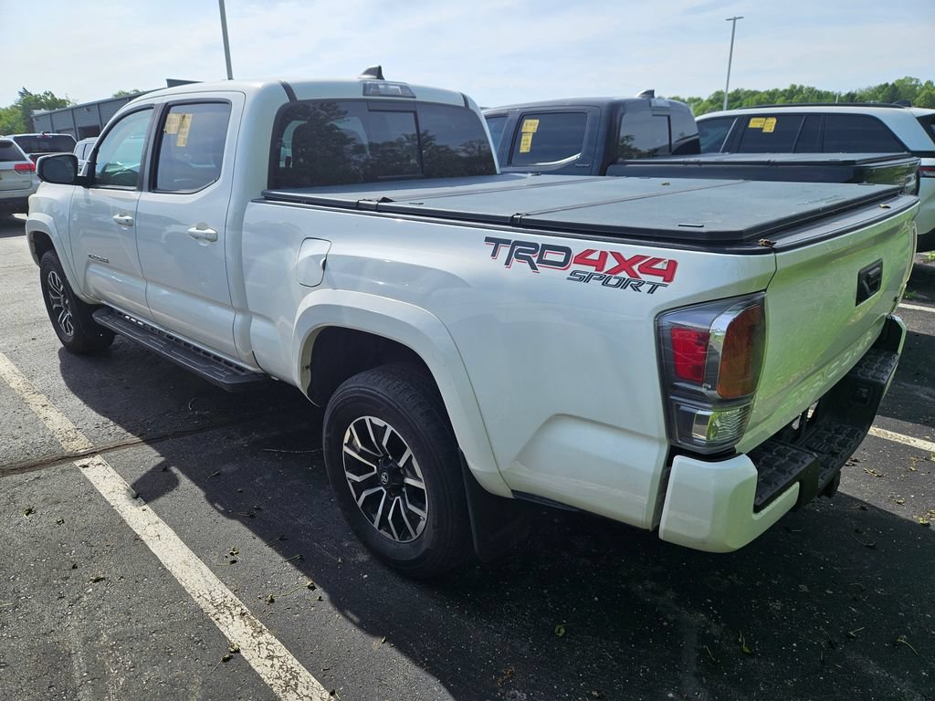 Used 2020 Toyota Tacoma TRD Sport AWD/4WD image 8