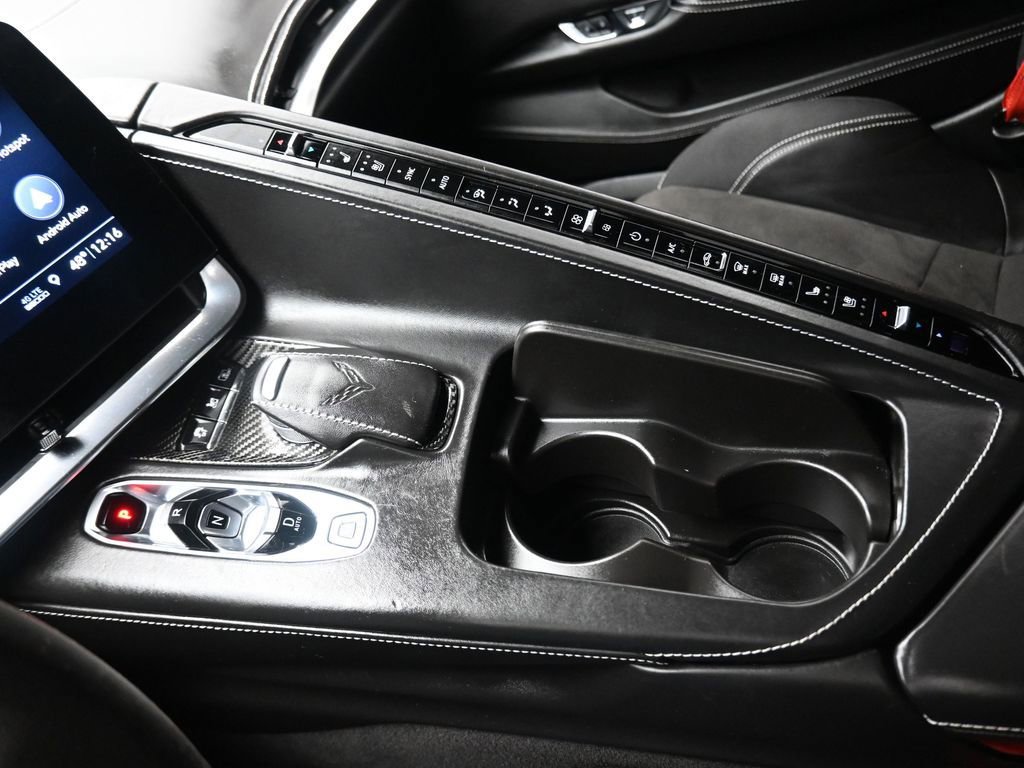 Used 2020 Chevrolet Corvette Stingray Premium Cpe w/ 3LT Preferred Equipment Group image 30