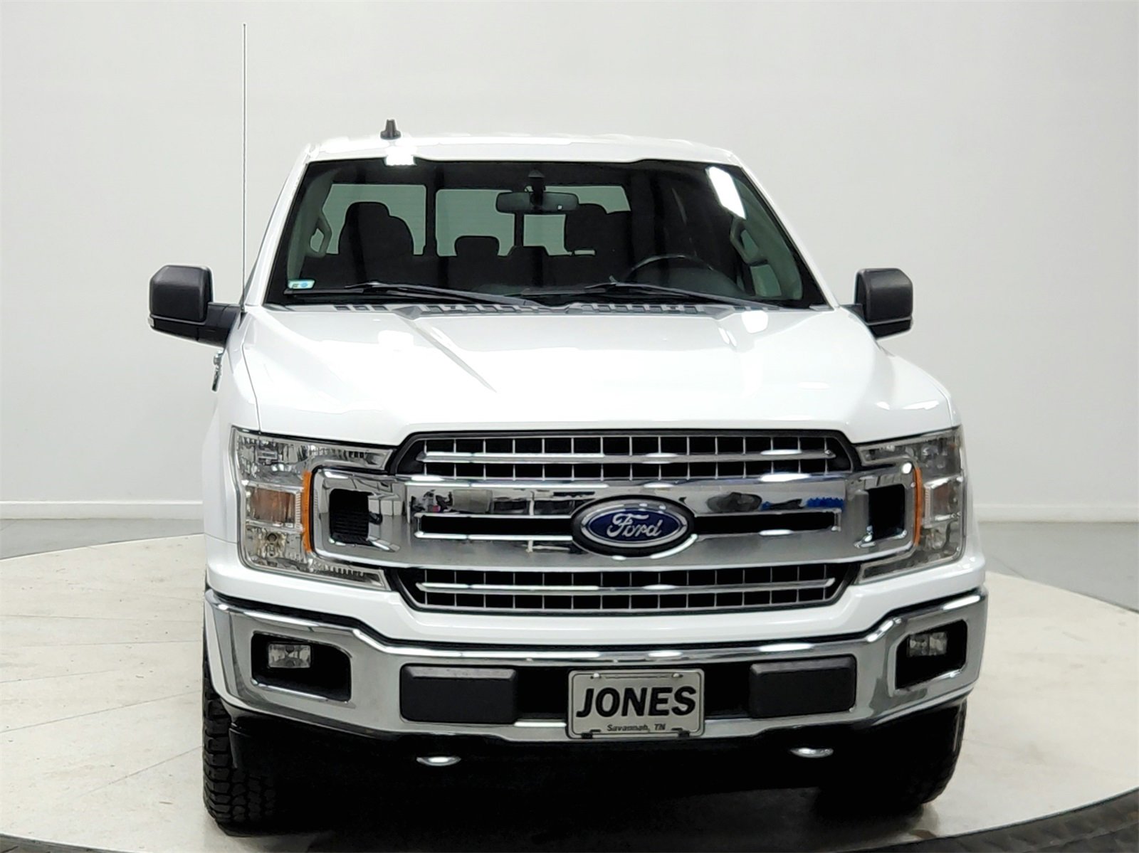 Used 2019 Ford F150 XLT w/ Equipment Group 302A Luxury image 2