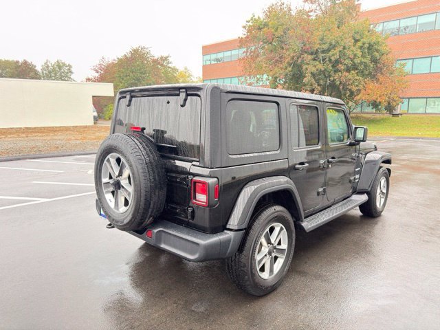 Used 2019 Jeep Wrangler Unlimited Sahara AWD/4WD image 6