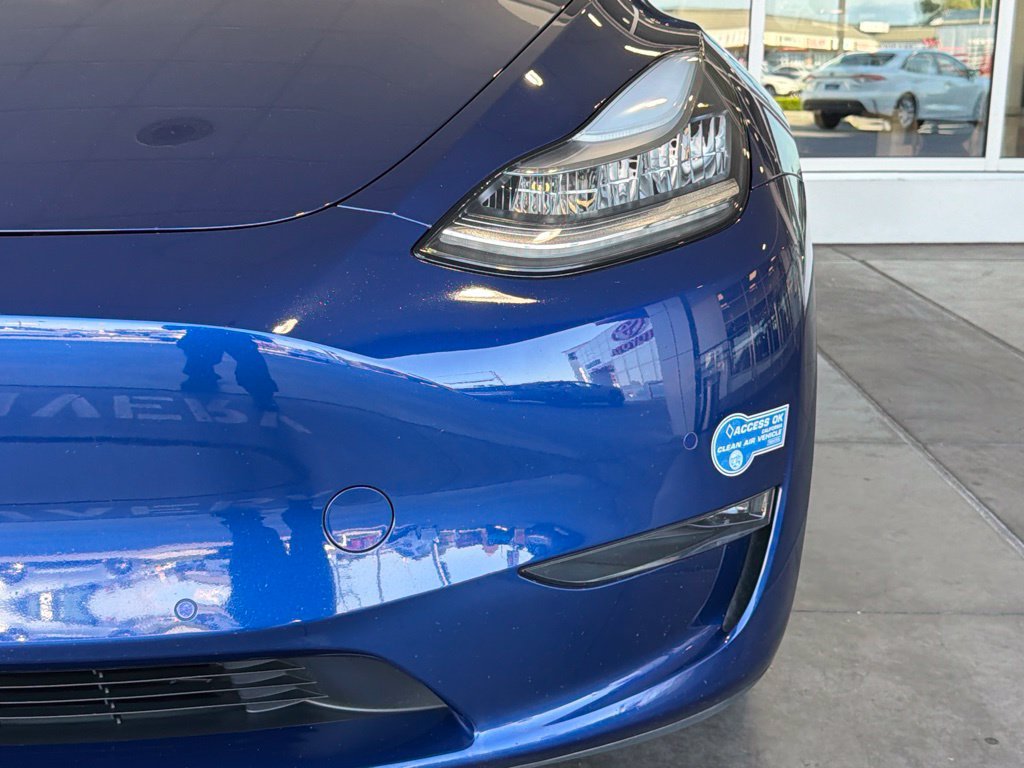 Used 2021 Tesla Model Y Long Range AWD/4WD image 5