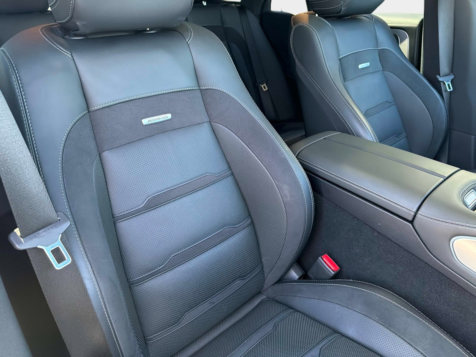 Used 2025 Mercedes-Benz GLE 53 AMG 4MATIC Coupe image 26