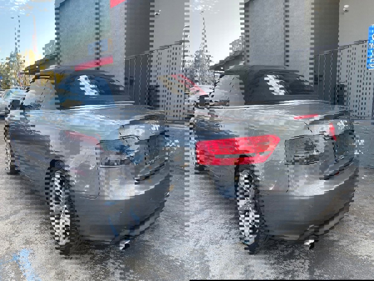 Used 2012 Audi A5 2.0T Premium Plus w/ Premium Plus Pkg image 6