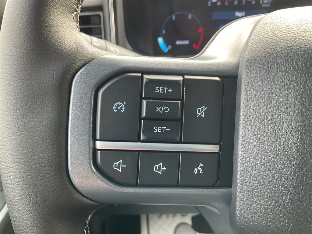 New 2026 Ford F250 Lariat w/ Chrome Package image 19