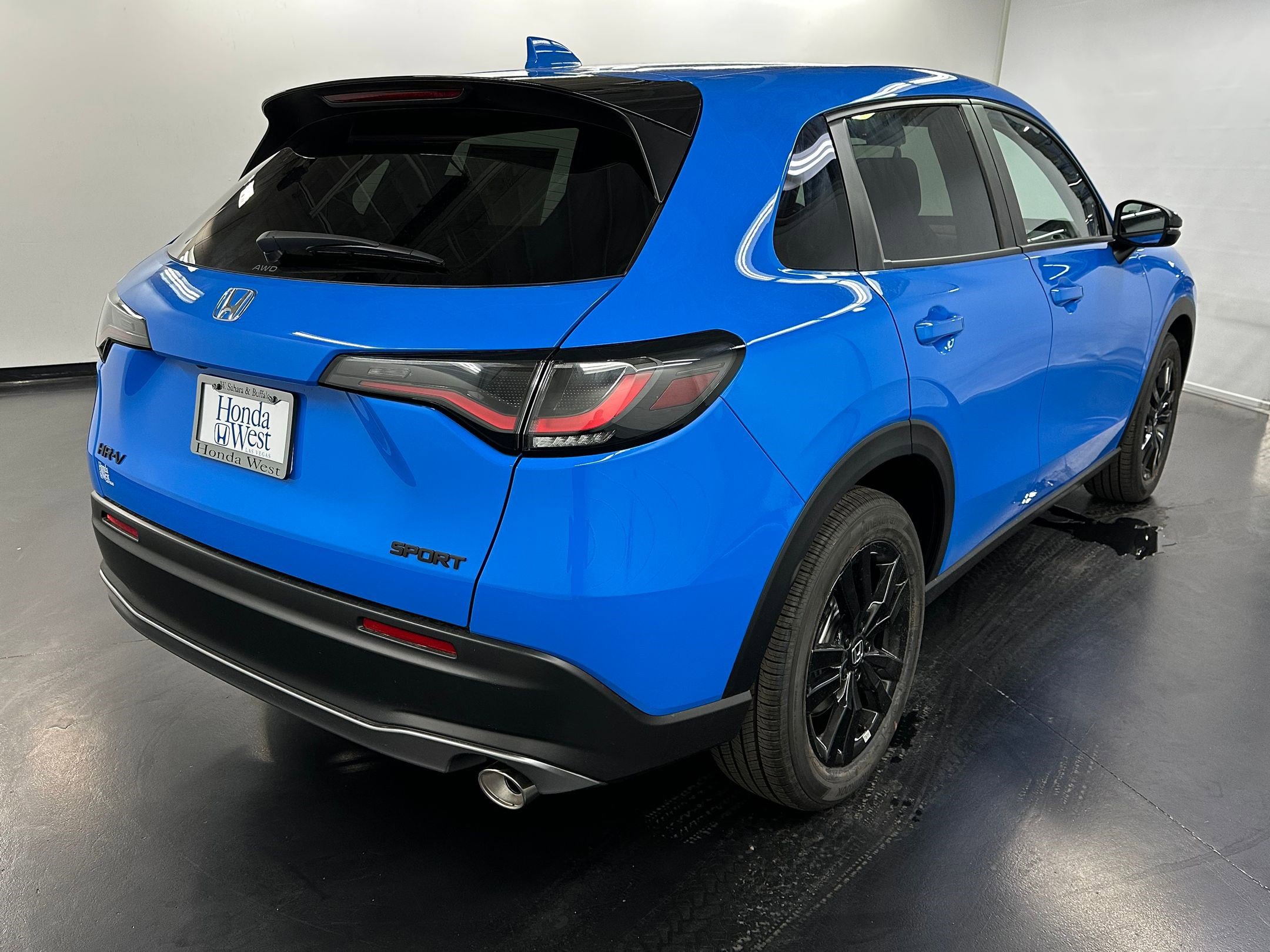 New 2026 Honda HR-V Sport image 9