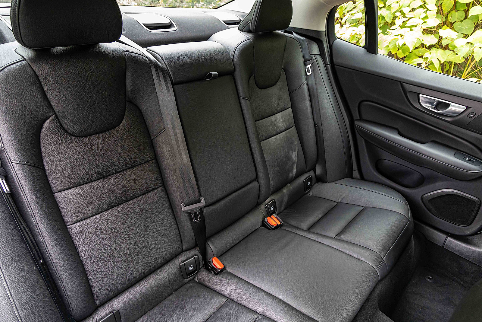 Used 2024 Volvo S60 B5 Plus image 25