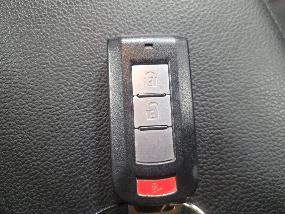 Used 2023 Mitsubishi Outlander Sport SE AWD/4WD image 32