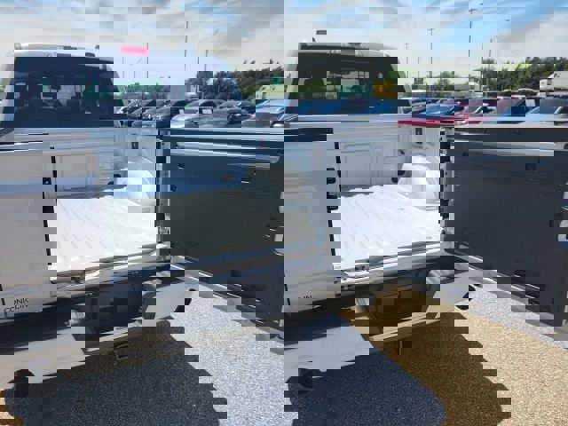 New 2025 Ford F150 Lariat w/ Equipment Group 502A High image 31