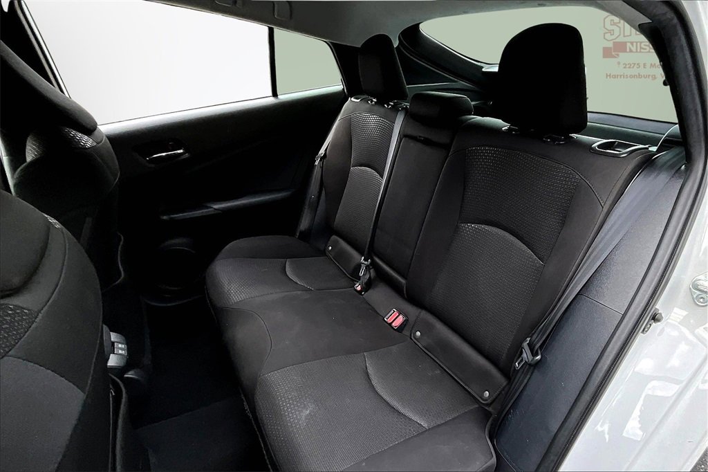 Used 2022 Toyota Prius L Eco image 20