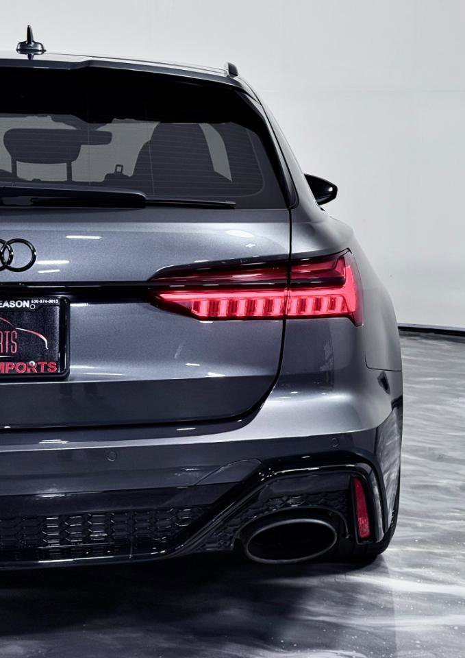 Used 2022 Audi RS 6 w/ Executive Package image 14