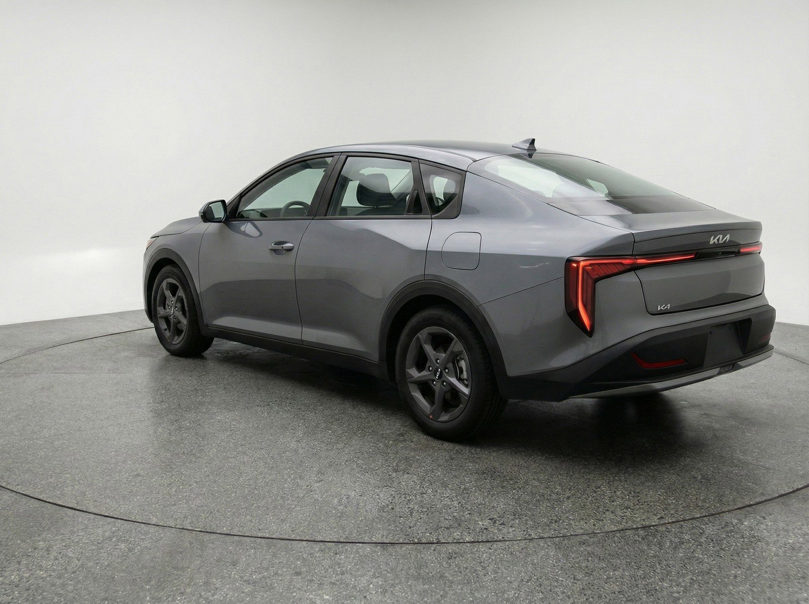 Used 2025 Kia K4 LXS image 6