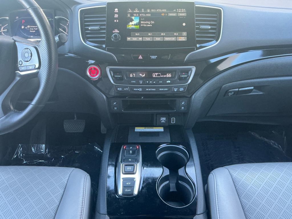 Used 2022 Honda Passport Elite image 11