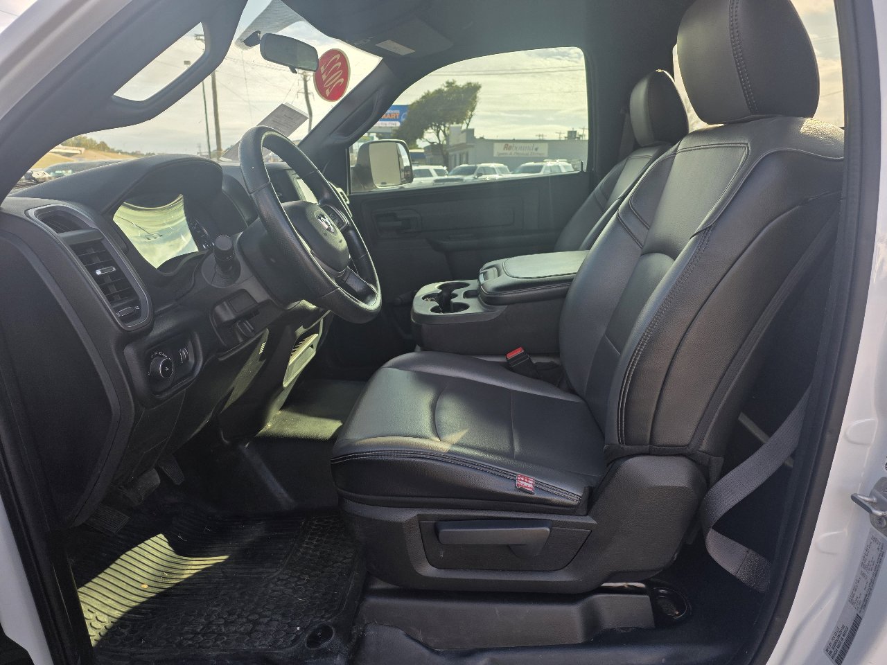 Used 2022 RAM 3500 Tradesman image 11