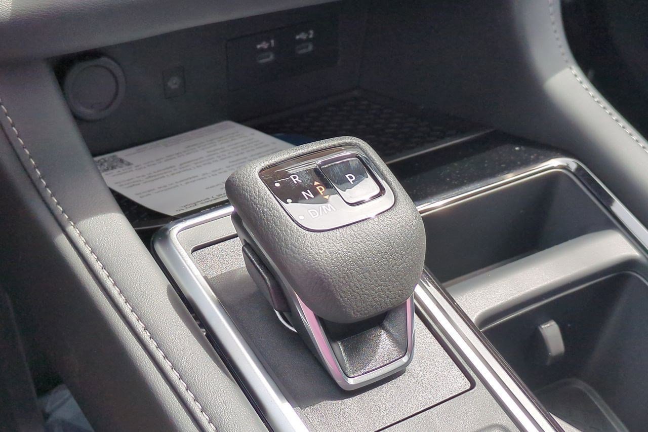 New 2026 Nissan Pathfinder SL w/ SL Premium Package FWD image 25