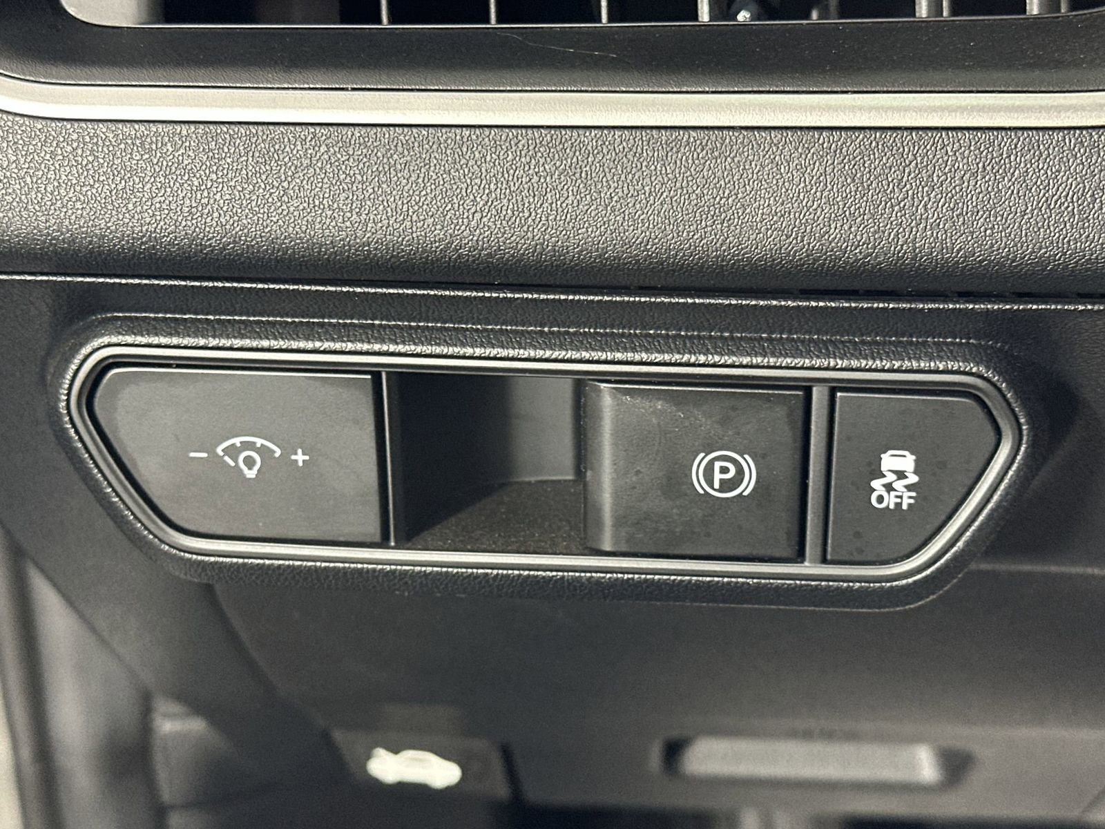 Used 2025 Kia K4 LXS image 22