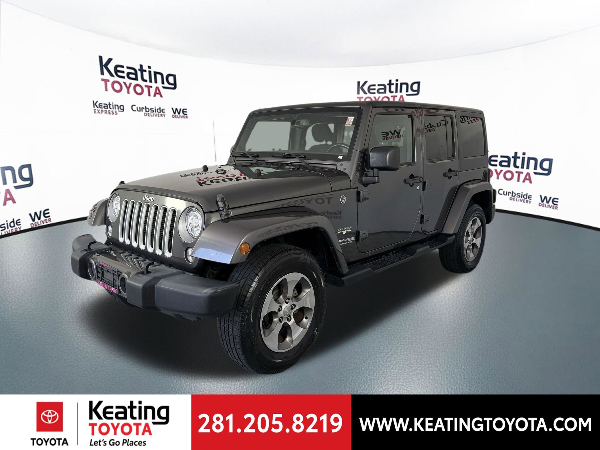 Used 2018 Jeep Wrangler Unlimited Sahara w/ Connectivity Group AWD/4WD image 9