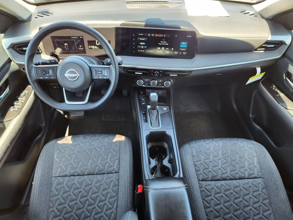 Certified 2025 Nissan Kicks SV AWD/4WD image 23