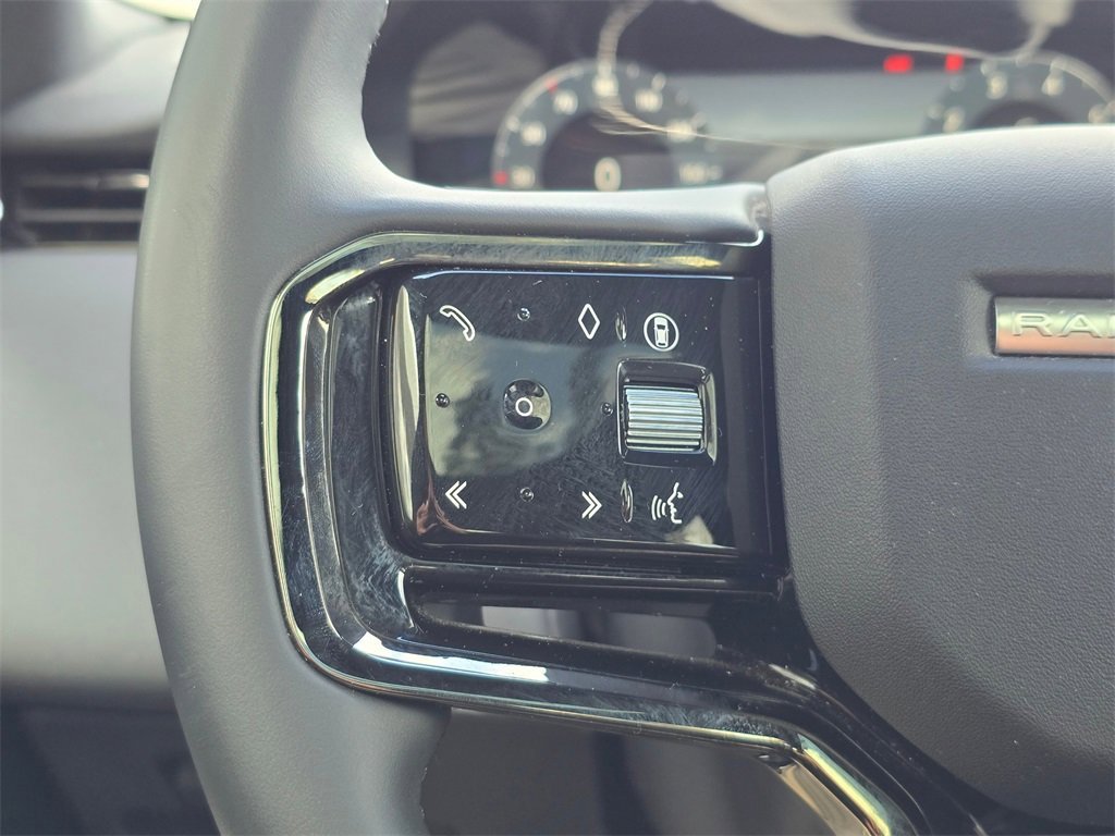 Used 2024 Land Rover Range Rover Evoque S image 20