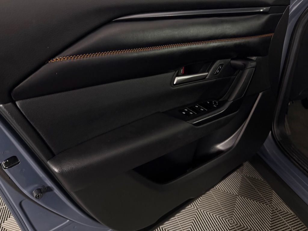 Used 2025 MAZDA CX-50 AWD 2.5 Hybrid w/ Premium Pkg image 24