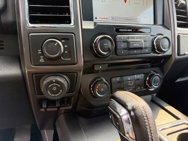 Used 2016 Ford F150 XLT w/ Equipment Group 302A Luxury AWD/4WD image 20