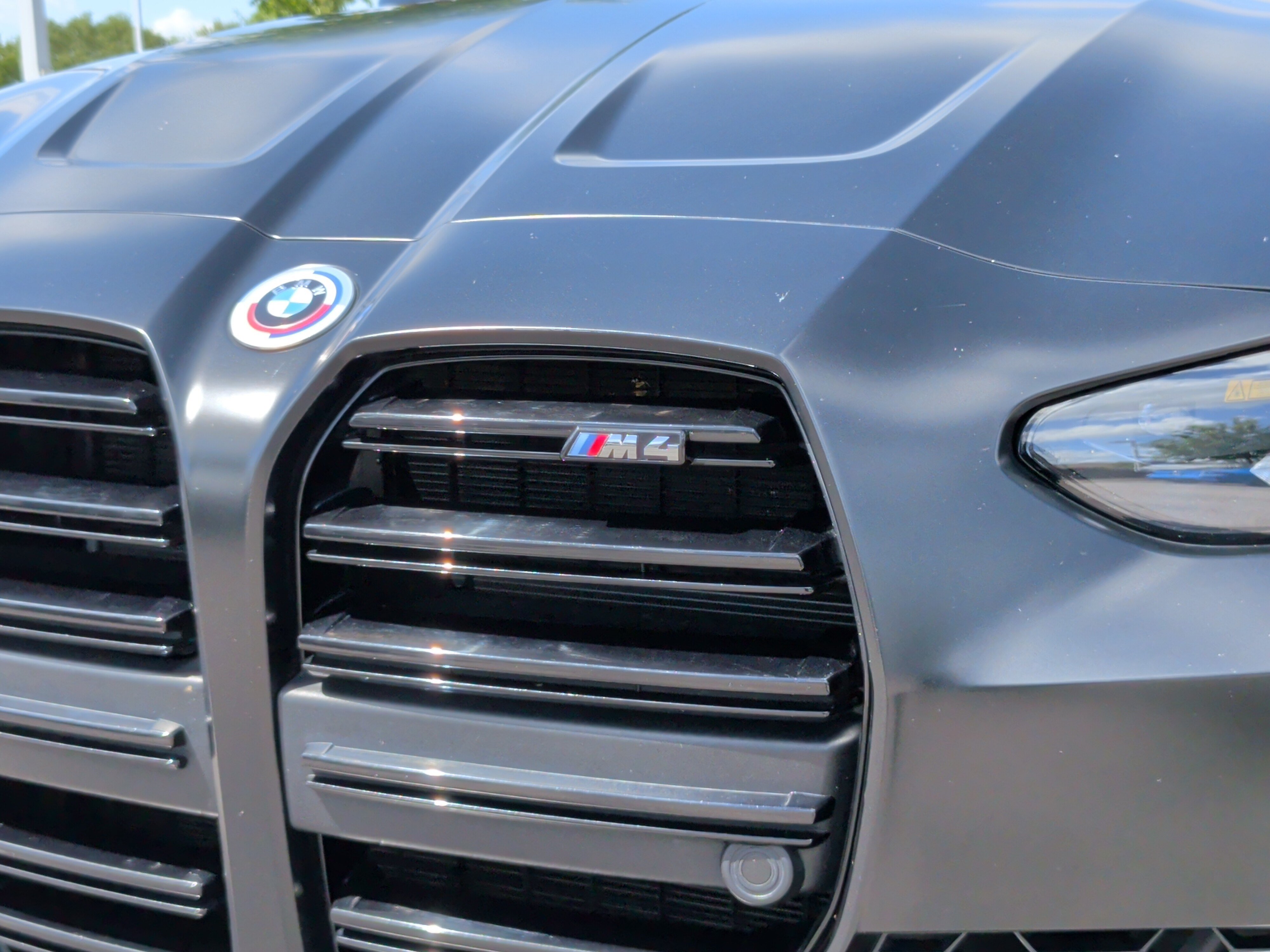 Used 2022 BMW M4 Coupe w/ Executive Package RWD image 13