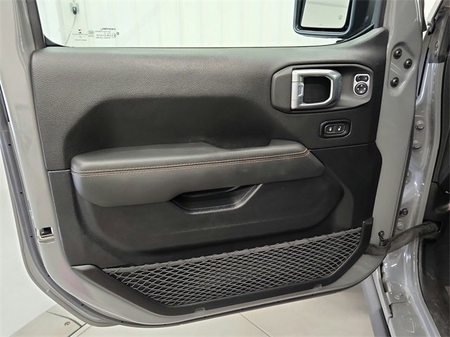 Used 2021 Jeep Gladiator Mojave w/ Cold Weather Group image 26