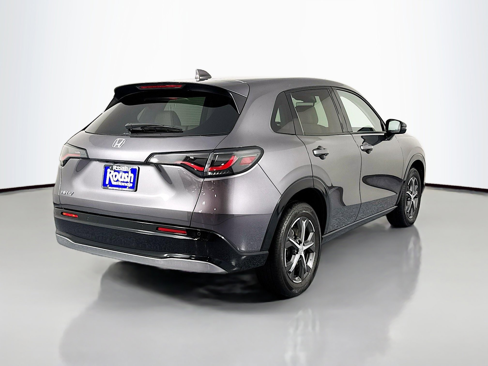 Certified 2024 Honda HR-V EX-L image 5