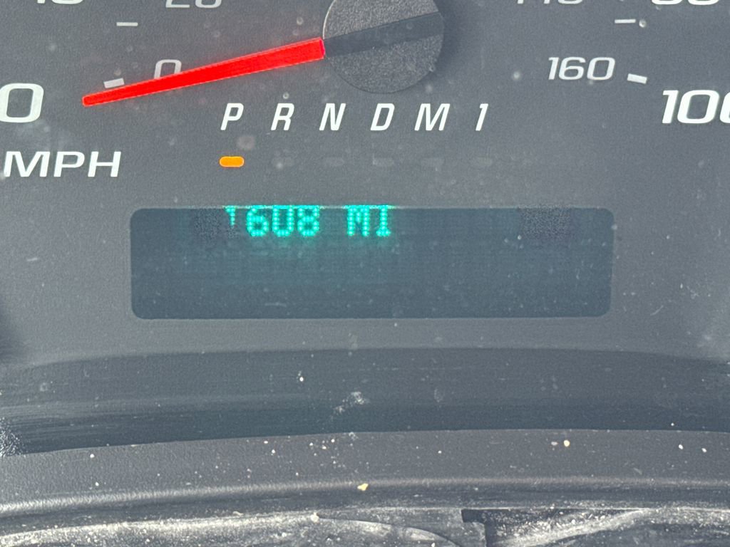 Used 2024 GMC Savana 2500 w/ Driver Convenience Package image 16