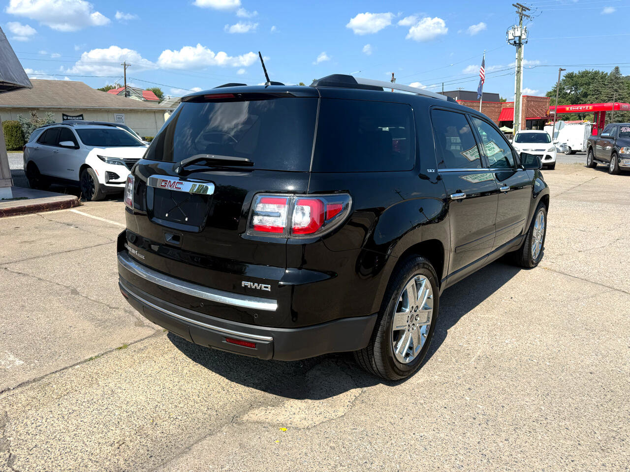 Used 2017 GMC Acadia Limited SLT image 9